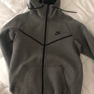 Nike tech fleece jacket
